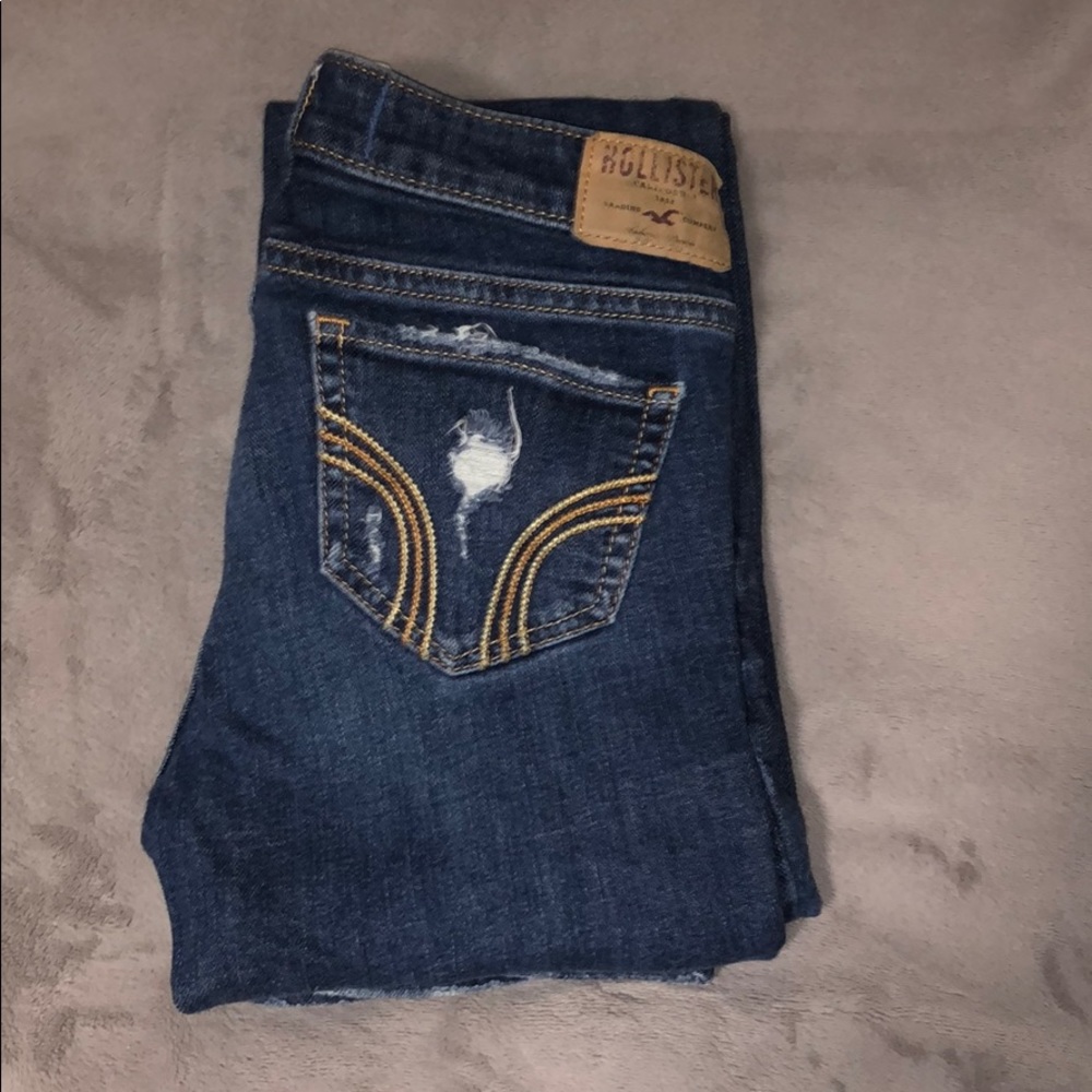Hollister Low Rise Straight Leg Ripped Jeans
